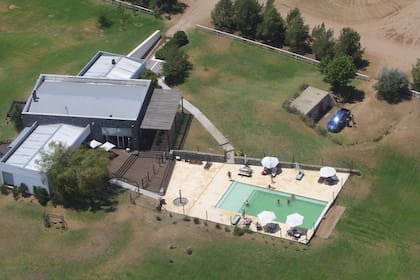 Muchas de las casas tienen piscina propia, ideal para no ser vistos