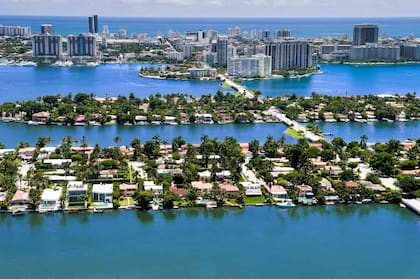 Muchas de las viviendas en Venetian Islands son propiedades de celebridades y de reconocidos deportistas