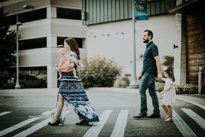 Muchas parejas creen que los hijos arreglan problemas, pero para el experto están equivocadas