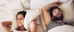 Cuál es el mejor inductor del sueño según un especialista: “Es más efectivo en hombres que en mujeres”