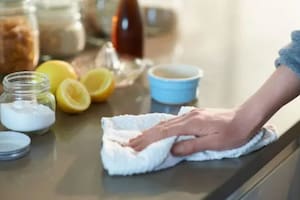 Muchas personas usan el bicarbonato de sodio para tareas de limpieza (Imagen ilustrativa)