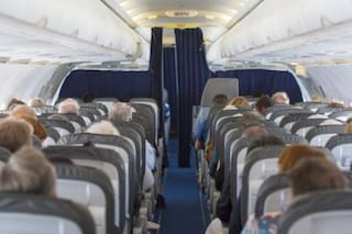 “Viajo igual”. Sospechan que tienen coronavirus, pero se suben a un avión