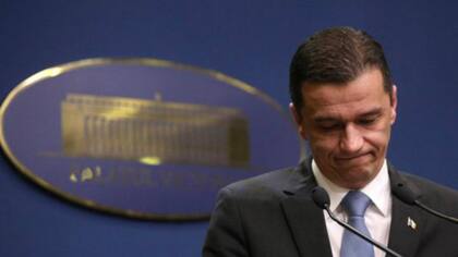 Muchos manifestantes exigen la renuncia del primer ministro, Sorin Grindeanu