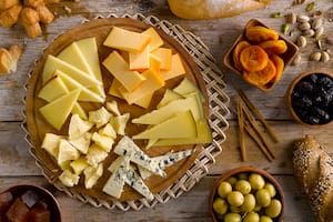 Muchos se equivocan al guardar el queso: así se consigue que dure mucho más tiempo sin estropearse