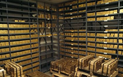 Muchos se preguntan las diferencias con el oro (Foto: BBC)