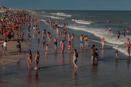 Quizás el próximo verano las playas no puedan verse con tantos turistas