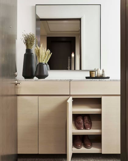 Mueble diseñado por Mabel Design Co. y ejecutado a medida por Azizing Design.