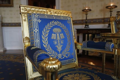 Muebles del conjunto de 53 piezas creado en París por Pierre-Antoine Bellange