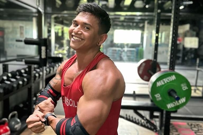 Indonesia: el video de un levantador de pesas que murió cuando una barra de 210 kilos le rompió el cuello