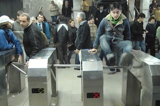 La convocatoria de estudiantes universitarios a un “molinetazo” ante el aumento del transporte