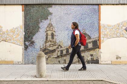 Mural de la Basílica de Flores en Alberdi y Carabobo