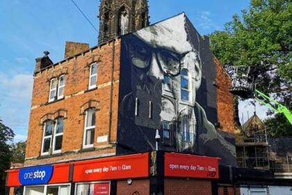 Otra vista del nuevo mural dedicado a Bielsa