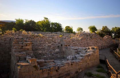 Muralla de protección troyana