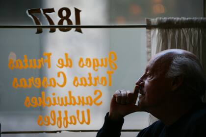 Autor de los legendarios libros Las venas abiertas de América latina y Memorias del fuego, sus obras fueron traducidas a más de 20 idiomas