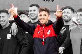 Luto en el fútbol: murió Santiago Fredes, el DT de Luján