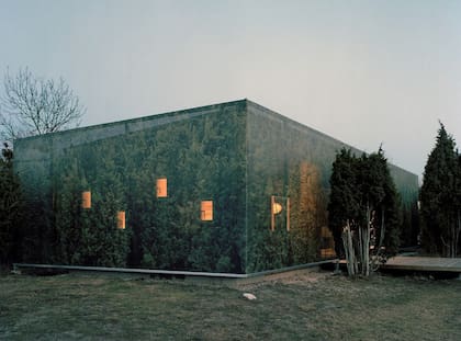 Murman Arkitekter proyectó un diseño sobre las paredes enteladas