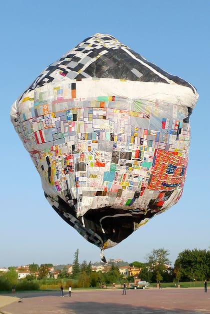Un globo de 20 metros, similar al de esta imagen, despegará tripulado por una mujer piloto