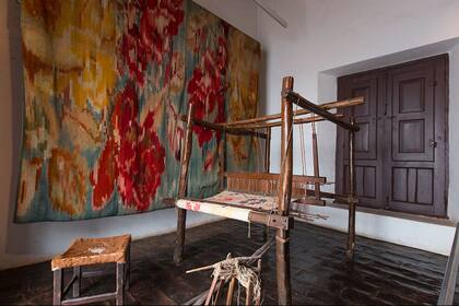 Telar original donde tejió Doña Paula Albarracín, la madre de Sarmiento.