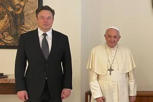Elon Musk reapareció en Twitter para hablar de su visita al Papa Francisco