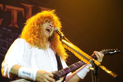 Mustaine en el Luna Park, en abril de 2010. En esa fecha, Megadeth tocó completo su disco ''Rust in Peace''