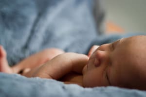 La explicación de por qué la mayoría de los bebés nace a la madrugada
