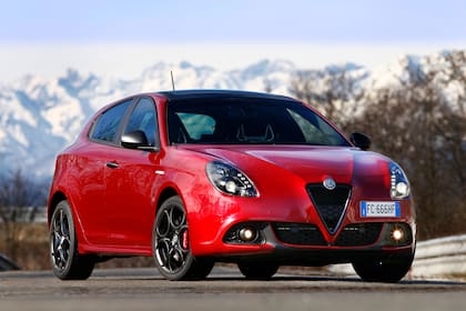 Muy poderoso, el Alfa Romeo Giulietta Veloce TCT ya está a la venta en la Argentina