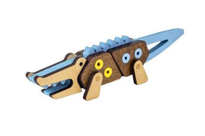 Mymba, un animal con piezas de madera y goma que alerta sobre las especies en peligro de extinción