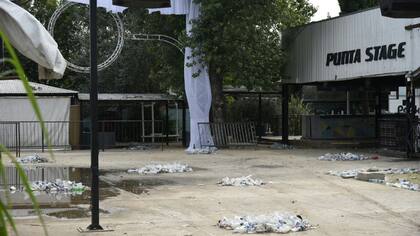 Una chica rosarina de 20 años murió ayer a causa del consumo de drogas sintéticas que habría ingerido en una fiesta electrónica que se realizó en Arroyo Seco, a unos 30 kilómetros al sur de Rosario