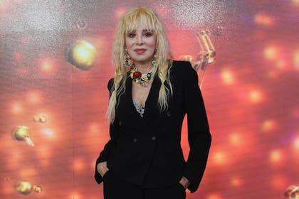 Nacha Guevara se atrevió a transitar los espacios más experimentales, sin dejar de probar las experiencias instaladas en el gusto masivo. Su paso por los ciclos de Marcelo Tinelli es un ejemplo de su ductilidad.