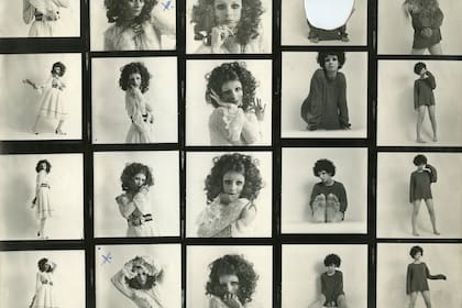 Nacha Guevara en tiempos del Di Tella, fotografiada por Oscar Bony