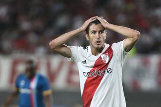 River no encuentra el rumbo, hizo agua atrás y Arsenal dio el batacazo con un triunfo histórico en el Monumental