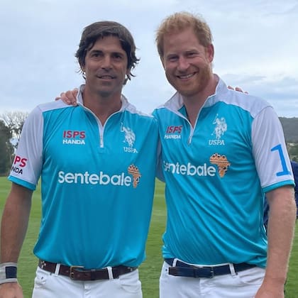 Nacho Figueras junto al príncipe Harry en el torneo a beneficio disputado en el Aspen Valley Polo Club