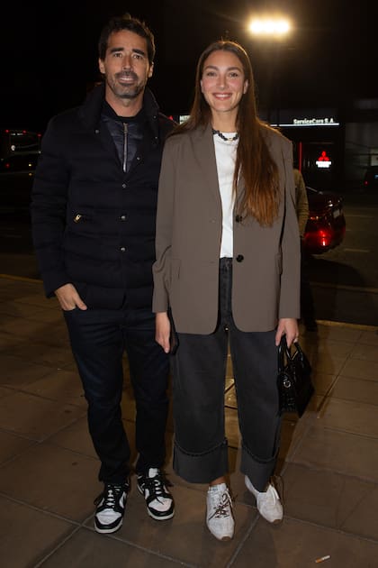 Nacho Viale y su novia, la modelo Lucía Pedraza.