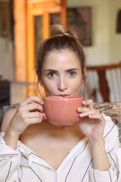 Nacida en el sur de la provincia de Buenos Aires, Martina dice: “Siempre tuve mucho carácter. Soy proactiva, emprendedora, sensible y leal. Me gustan los grupos chicos y las relaciones intensas, saber que él otro me ama tanto como yo”. FOTO: Lucía Vite