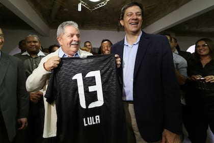 Nacido en 1963, Fernando Haddad pertenece a una familia de inmigrantes libaneses cristianos ortodoxos que se estableció en San Pablo