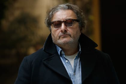 Nacido en Boedo, Rissi es tornero mecánico y tuvo que luchar con los prejuicios de sus seres queridos para convertirse en actor