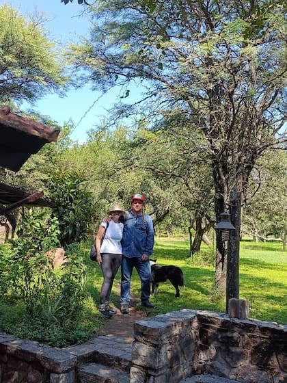 Nadia Supertino y Mario Alejandro Ciccioli son los responsables de Posta Calma, en Soconcho