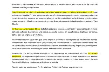 Parte del borrador que las petroleras no integradas quieren enviarle al secretario de Energía, Gustavo Lopetegui, para evitar el congelamiento total de los combustibles.