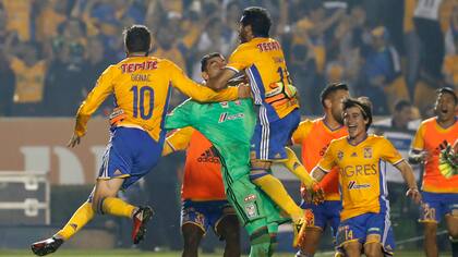 Nahuel Guzmán, el héroe de Tigres