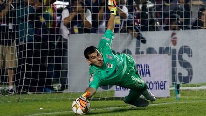 Nahuel Guzmán fue la figura decisiva: con sus atajadas le dio el título de campeón mexicano a Tigres