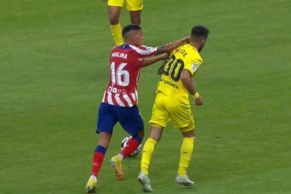 Nahuel Molina recibió la tarjeta roja por esta reacción en el partido ante Villarreal