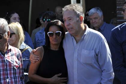 Nancy Duré y Alejandro Veroutis despidieron con sentido dolor a la periodista