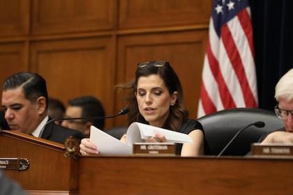 Nancy Mace es una de las legilsladoras que pidió mayor transparencia gubernamental durante una audiencia sobre fenómenos anómalos no identificados