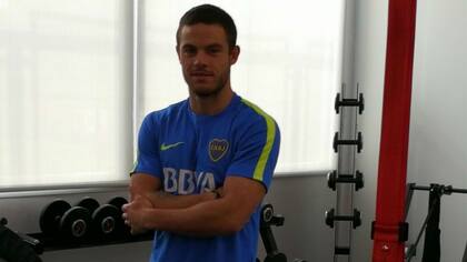 Nández llegó a Boca