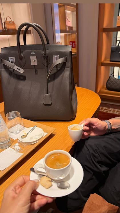 Nara y Migueles de compras en Milán (Foto: Instagram @wanda_nara)