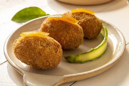 Naranja, por María Magdalena Piaggio