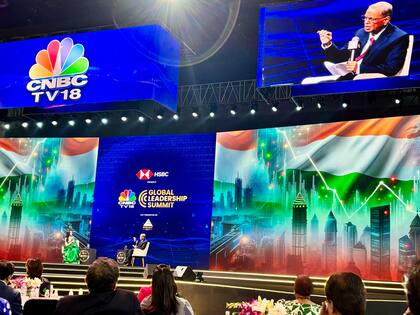 Narayana Murthy se volvió viral por su postura con respecto a la jornada laboral de India