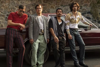 Narcos: México