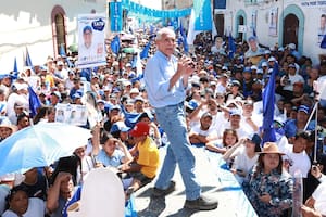Nuevo giro en el lento conteo en Honduras: el candidato apoyado por Trump vuelve a perfilarse para ser presidente