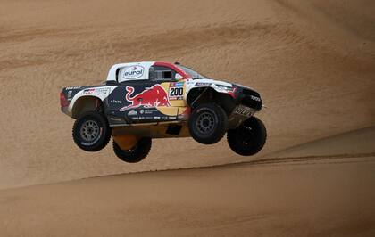 Nasser Al-Attiyah, puntero y defensor del cetro en el Dakar entre los pilotos de automóviles.